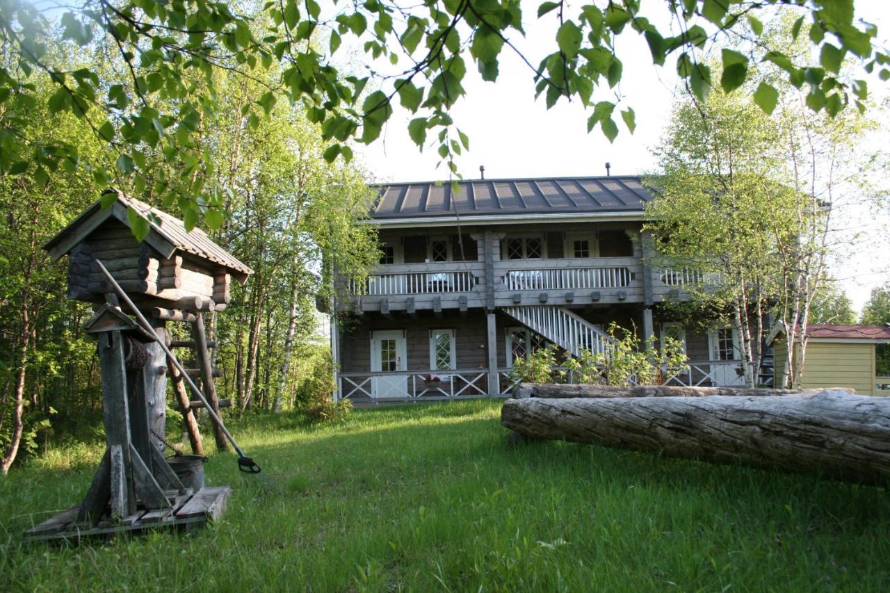 קמיארבי Santa'S Little Village - Hotel Uitonniemi מראה חיצוני תמונה