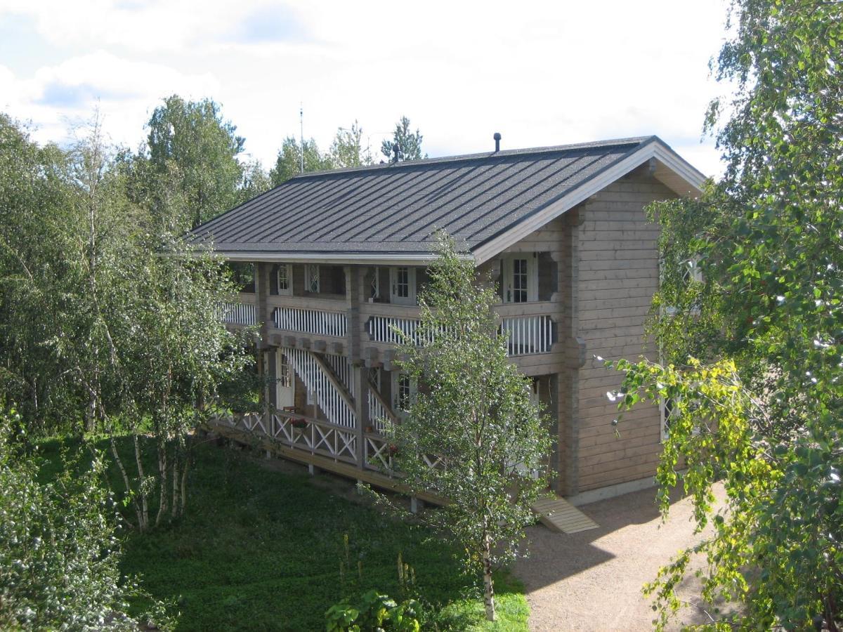 קמיארבי Santa'S Little Village - Hotel Uitonniemi מראה חיצוני תמונה