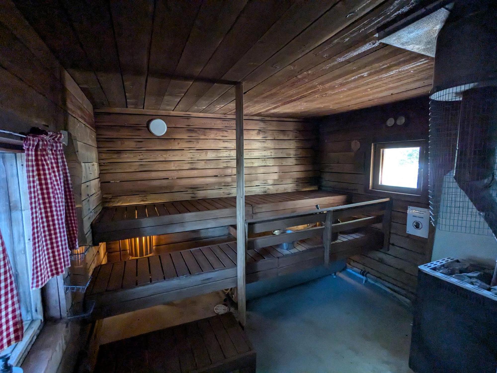 קמיארבי Santa'S Little Village - Hotel Uitonniemi מראה חיצוני תמונה